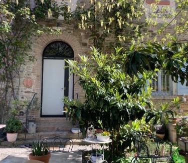 Monte San Pietro Bed & Breakfast | B&B Agriturismo Casa Vallona