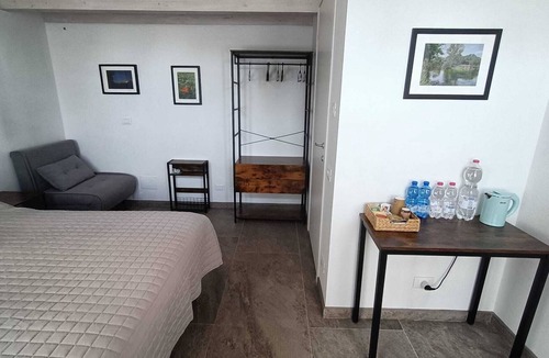 Carbonara al Ticino Bed & Breakfast | B&B Borgo Tre Case rooms with breakfast, free Wi-Fi and parking