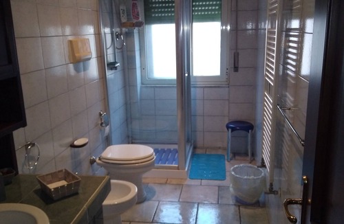 Salerno Bed & Breakfast | B&B by the sea, large double room with private bathroom and balcony overlooking the sea.