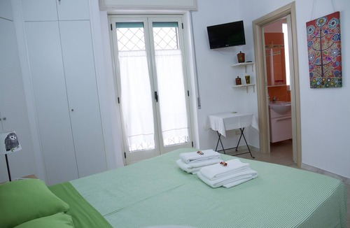 Crotone Bed & Breakfast | B & B Castello - apartment with 2 bedrooms and 2 bathrooms