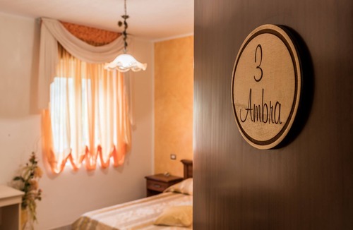 Roccadaspide Bed & Breakfast | B&B La Mortella