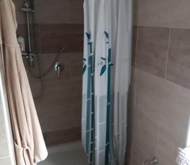 Livorno Ferraris House | B&B La Pace