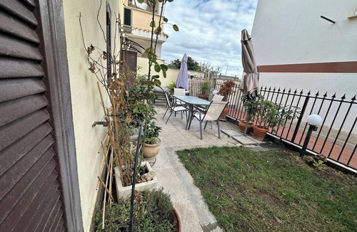 Tolfa Apartment | B&b Love Holiday House Santa Severa