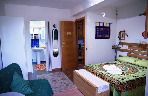 Crotone Bed & Breakfast | B&B Magna Grecia - room with private bathroom
