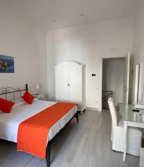 Marini Bed & Breakfast | B&B ROSSELLA Vietri