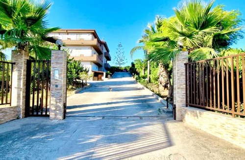 Partinico Bed & Breakfast | B&B Torre Turrisi