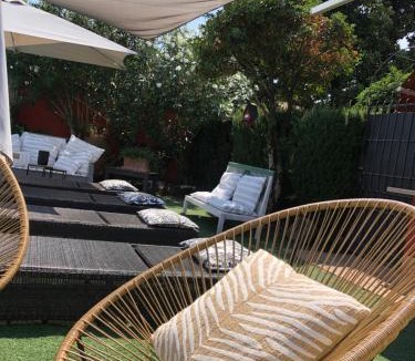 Borgo San Giacomo House | B&B Villa la Canonica con piscina a Padernello