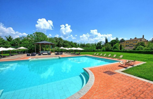 Cincelli Apartment | Badia Di Campoleone - Villa Campoleone