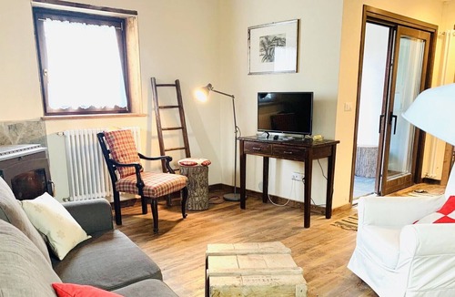 Oulx Apartment | Baita Gran Bosco: Large apartment for 6 people