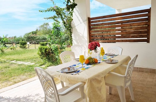 Isola di Capo Rizzuto Apartment | Barko Apartments| Holiday home a few steps from the Sea, surrounded by greenery