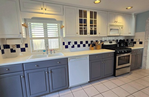 Avon House | Bay Head Bungalow