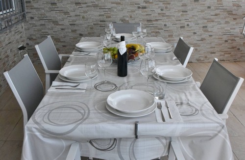 Fontane Bianche House | Beach house/villa in Fontane Bianche, Syracuse, directly by the sea with Jacuzzi
