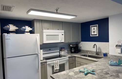 Winthrop Holding Apartment | Beachfront piece of heaven!
