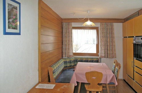 St. Valentin auf der Haide Apartment | Beautiful apartment for 6 people with WIFI, TV and terrace
