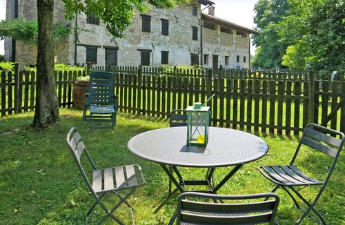 Strassoldo Apartment | Beautiful apartment for 2 guests with patio and pets allowed