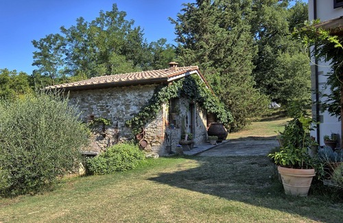 Cicogna Villa | Beautiful private villa for 10 guests with private pool, WIFI, A/C, TV and pets allowed