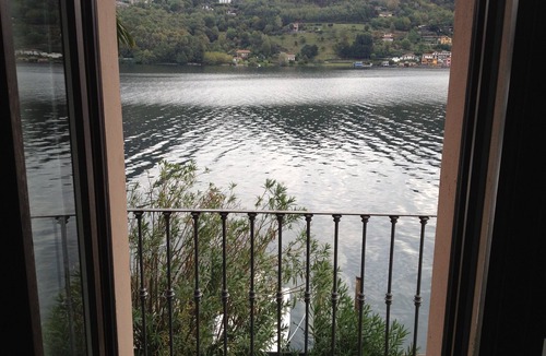 Orta San Giulio Apartment | Beautiful 100 sqm apartment with private garden directly on the lake