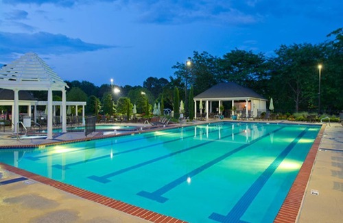 Berkeley Resort | Beautiful 4-bedroom unit in Williamsburg loaded with amenities