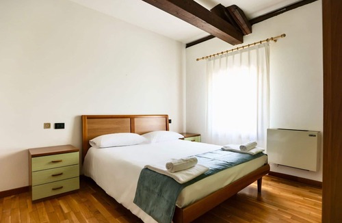 Fossalta Maggiore Apartment | Beautiful apartment for 4 people with WIFI, A/C, TV, terrace, pets allowed and parking