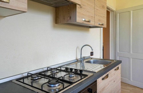 Castello Apartment | Beautiful apartment for 6 guests with WIFI, TV, patio and pets allowed