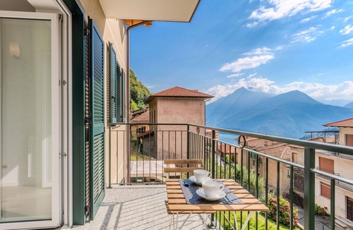Garzeno Apartment | Beautiful apartment for 6 people with WIFI, TV and patio