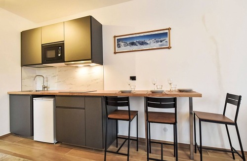 Bormio Apartment | Beautiful apartment for 3 people with TV, terrace and pets allowed