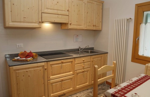 Raveo Apartment | Beautiful apartment for 2 people with WIFI, TV, patio and pets allowed