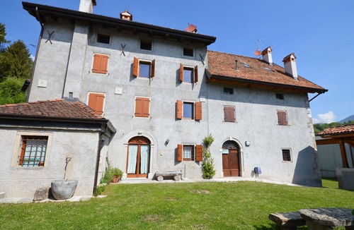 Raveo Apartment | Beautiful apartment for 2 guests with WIFI, TV and patio