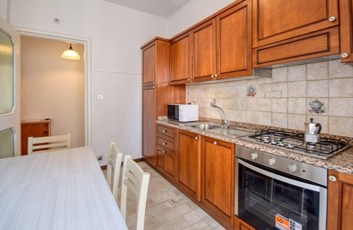 Recco Apartment | Beautiful apartment in Recco with WiFi