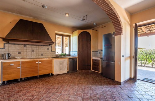 Mombaruzzo Apartment | Beautiful apartment for 12 people with pool, WIFI, TV, balcony and pets allowed