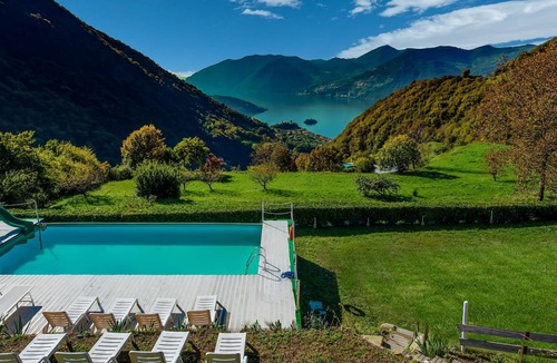 Marone Ski Chalet | Beautiful chalet with Swimming Pool in Lombardy