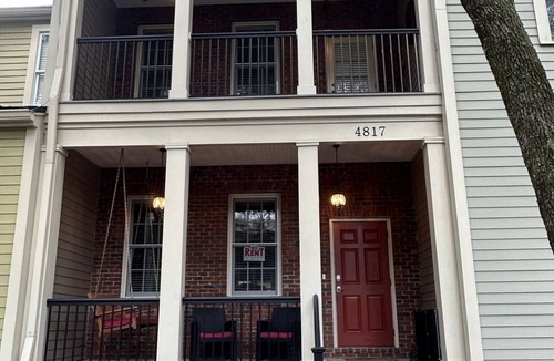 Haile Plantation House | Beautiful Haile Village Center Row Home