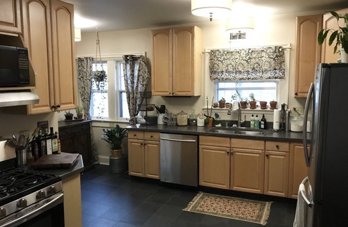 Shorewood House | Beautiful Luxury Suite A Shorewood Home
