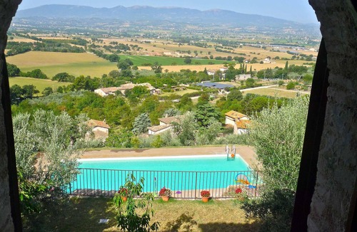 Poreta Villa | Beautiful Panoramic Views From This 17th Century House With Large 12m. Pool