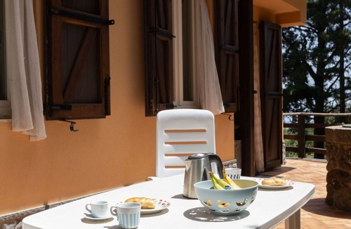 Linguaglossa Villa | Beautiful private villa for 8 people with WIFI, TV and terrace