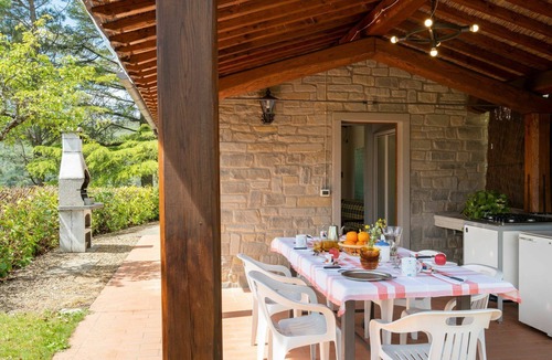 Poggio di Loro House | Beautiful private villa for 6 guests with private pool, TV and terrace