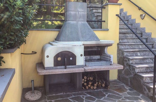 Acqui Terme House | Beautiful private villa for 7 guests with WIFI, A/C, TV, terrace, pets allowed and panoramic view