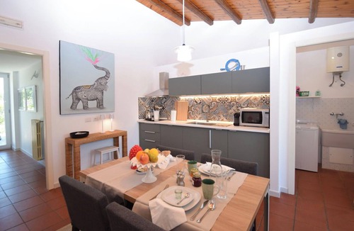 Casa Papa Villa | Beautiful private villa with A/C, private pool, WIFI, TV, patio, pets allowed and panoramic view