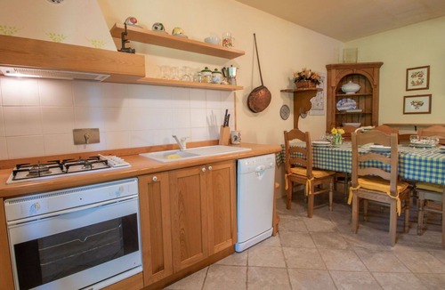 Montoro Villa | Beautiful villa for 4 people with WIFI, pool, TV, balcony, panoramic view and parking