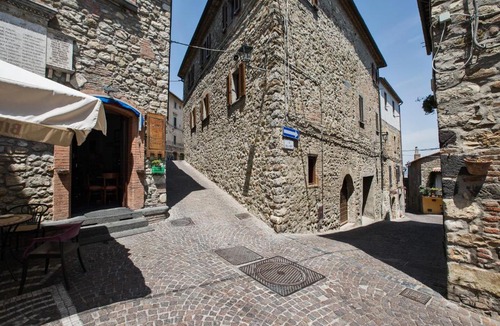 Allerona House | Bed & Basta