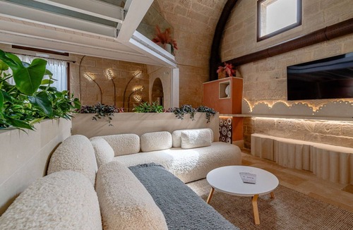 Centro Storico House | Bed & Breakfast in Maglie with 1 bedrooms sleeps 2