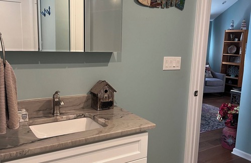 Wall Cottage | Belmar Beach Cottage Fully Renovated