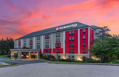 York Hotel | Best Western Plus Heritage Rail-South York/I-83