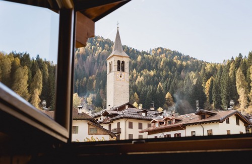 Ossana Apartment | [Between Light and Panorama] Spacious 3-Bedroom Apartment Near M. di Campiglio