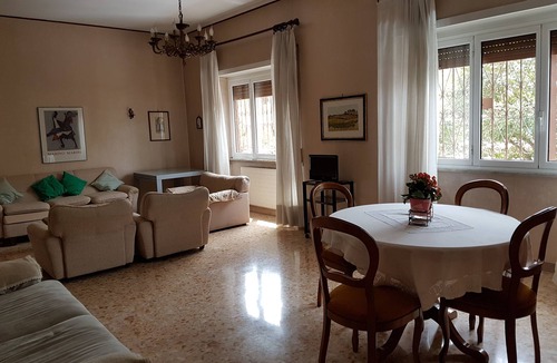 Quartiere XX Ardeatino House | Big house near Appia Antica