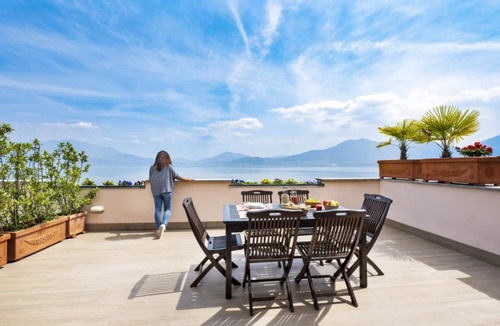 Oggebbio Apartment | Bilocale 6 with balcony/terrace