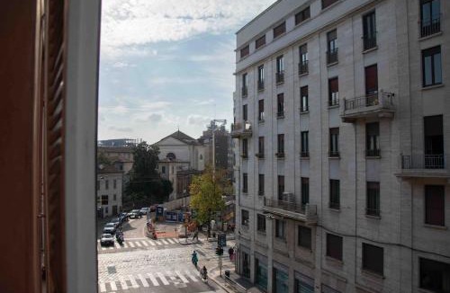 Guastalla Apartment | Bilocale Sforza Milano Centro !