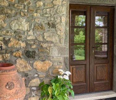 Camporgiano Bed & Breakfast | Birillina Guest House di Laura Reni