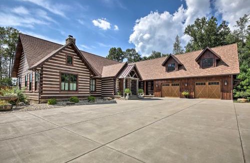 Bloomington House | Bloomington Cabin, Mins to Campus/Lake Monroe