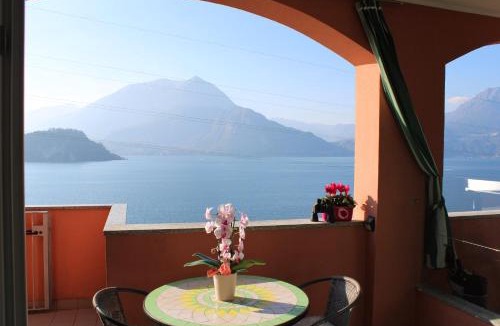 Fiumelatte Apartment | Blu Panorama belvedere lago di Como